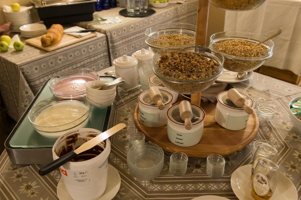 Hotel Margherita ليفينو المظهر الخارجي الصورة