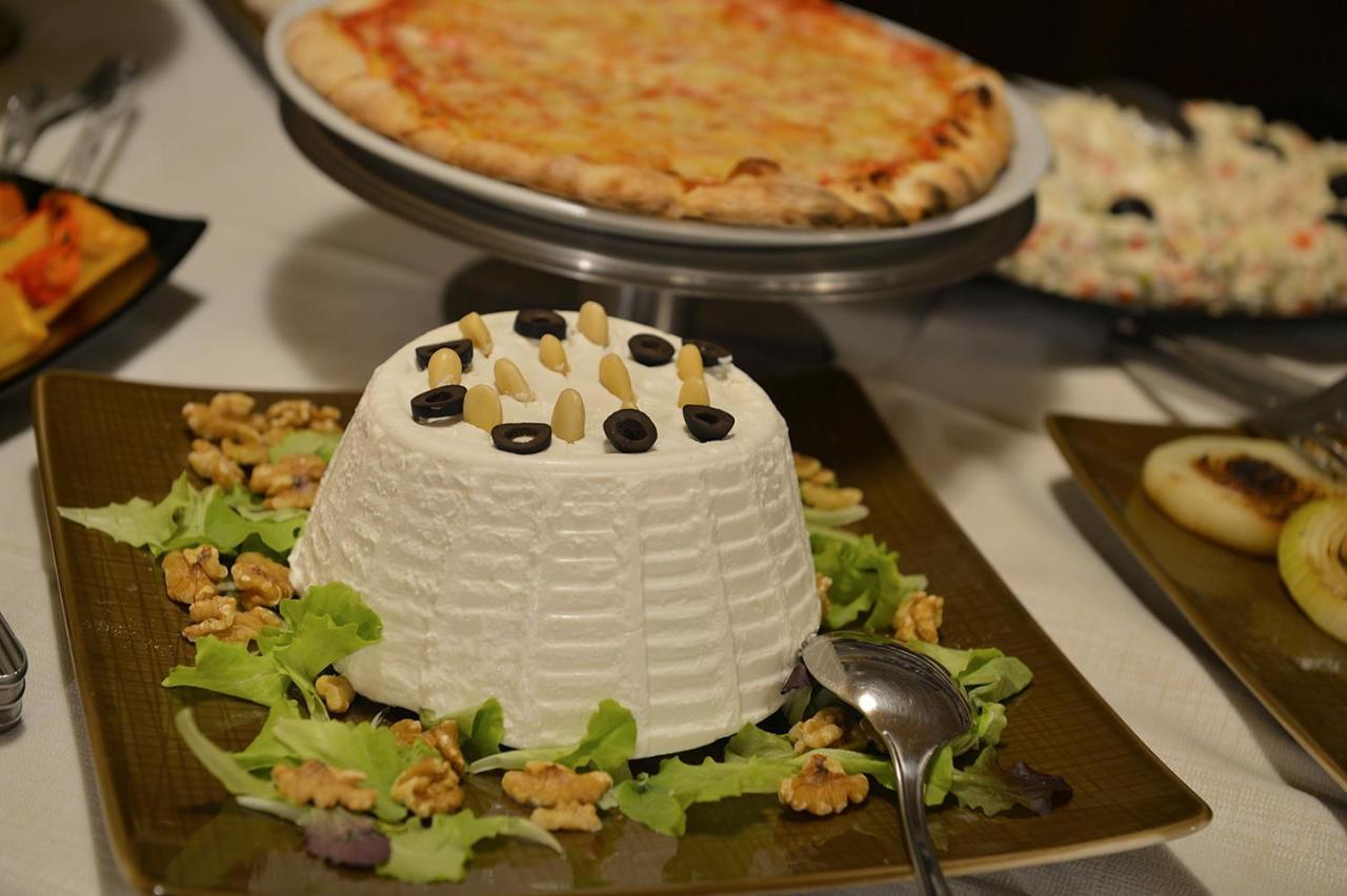 Hotel Margherita ليفينو المظهر الخارجي الصورة